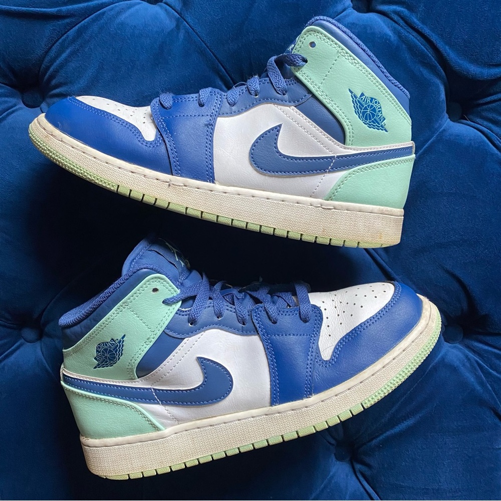 Nike Air Jordan - Mid Blue Sneakers - Women’s 8.5 Youth 7 Men’s 7